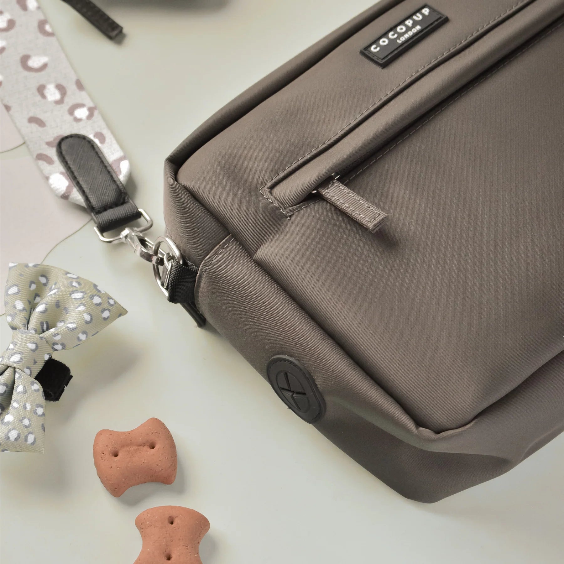 Cocopup London – Dog Walking Bag – Mocha - Teddy DogWear